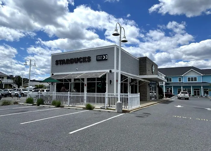 Renovated Oc Walk To Pool & Park Ocean City